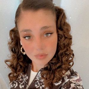 Meet your Posher, Roshelle